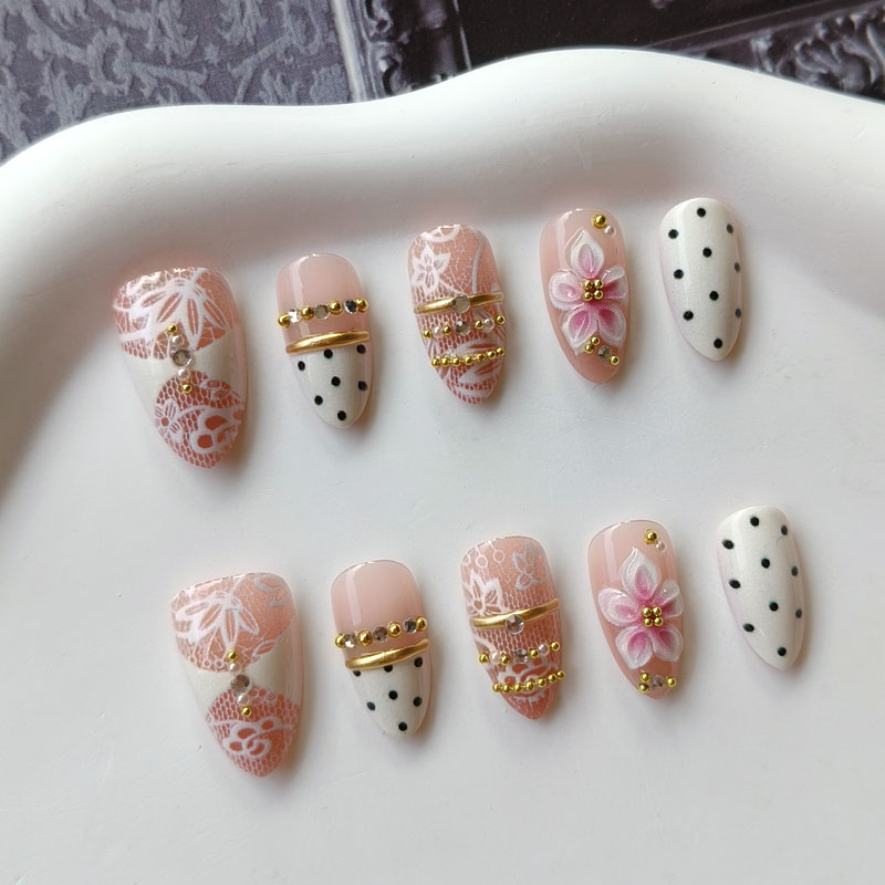 10Pcs 3D Gilded White Lace Flo - огляд і ціна Nail Art Press On